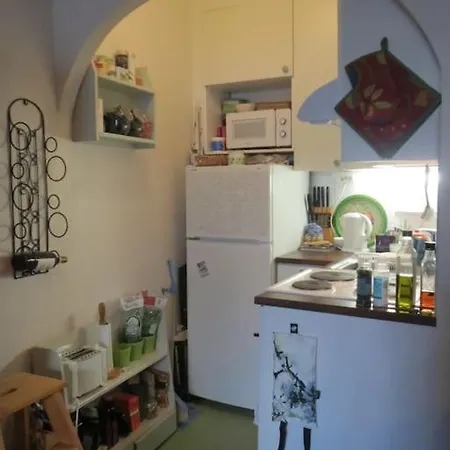 Cosy With Great Location דירה *